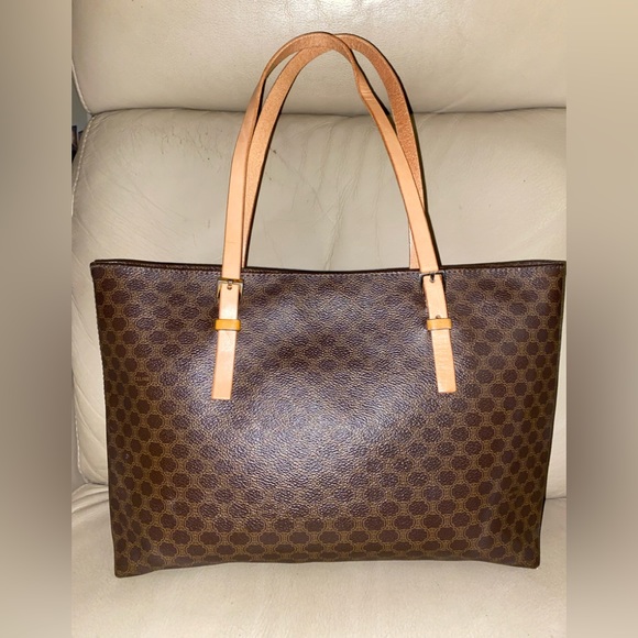 Authentic Celine arc de triumph macademia shoulder tote bag - Picture 1 of 10